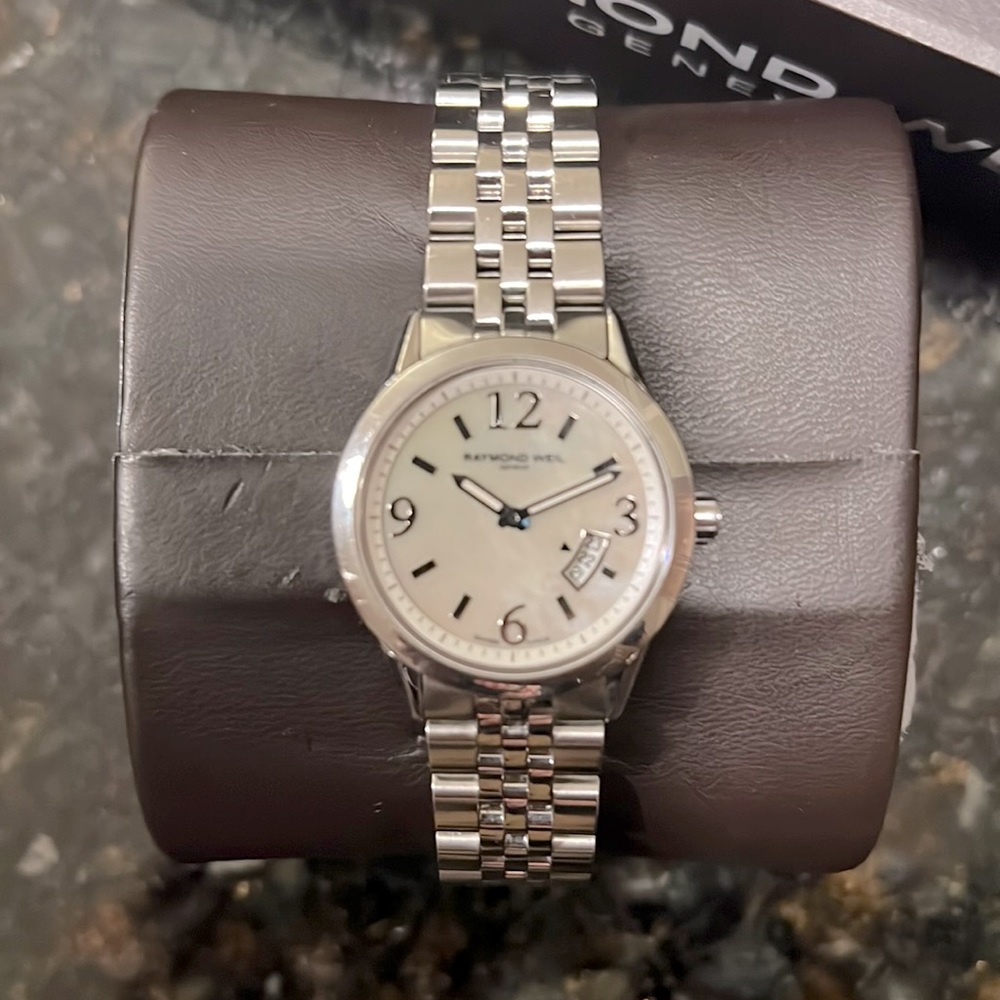 Raymond Weil Women’s Watch Quartz